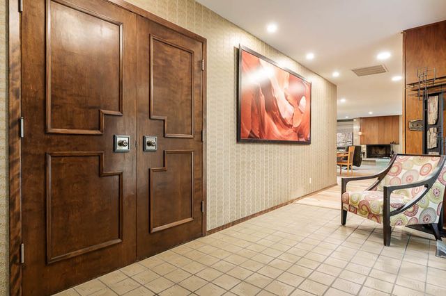 2520 E CHICKADEE Trail, Rockford, IL 61107