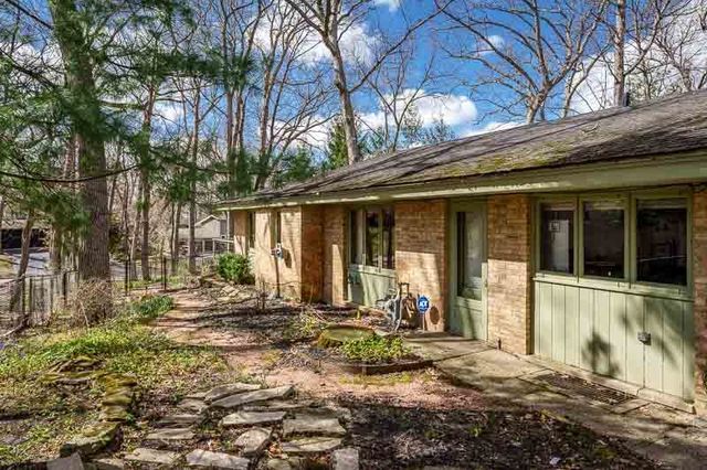 2520 E CHICKADEE Trail, Rockford, IL 61107