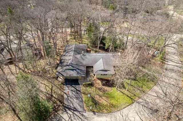 2520 E CHICKADEE Trail, Rockford, IL 61107