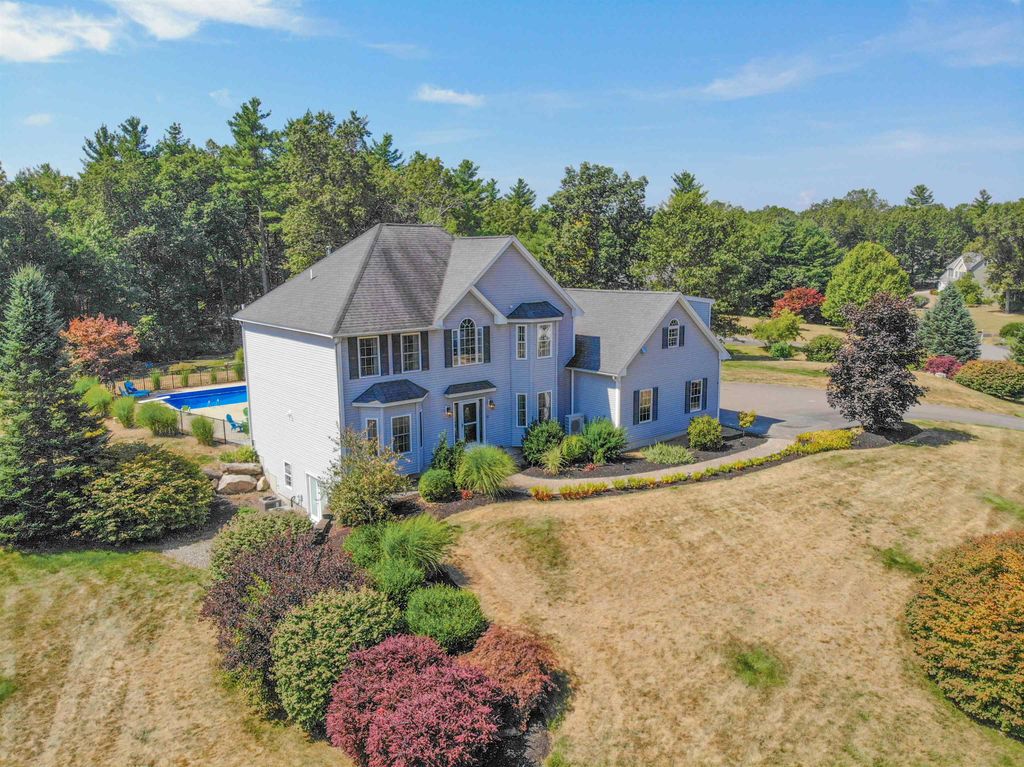25 Moose Hollow Road, Litchfield, NH 03052