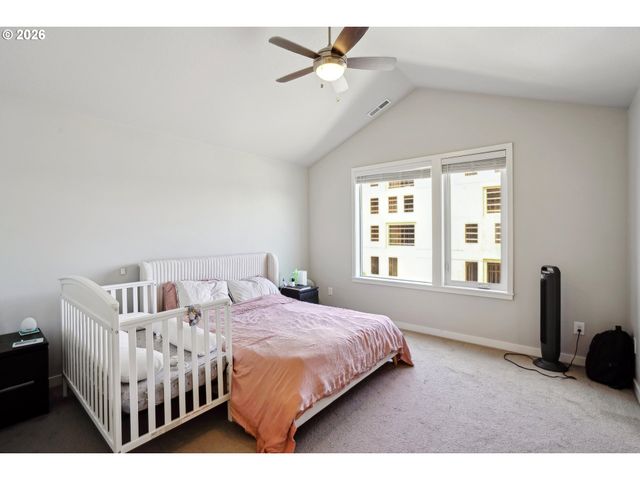 12045 Se 5TH St, Vancouver, WA 98683