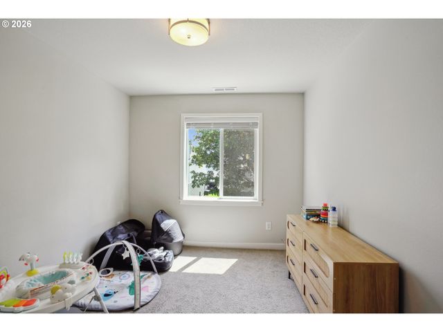 12045 Se 5TH St, Vancouver, WA 98683