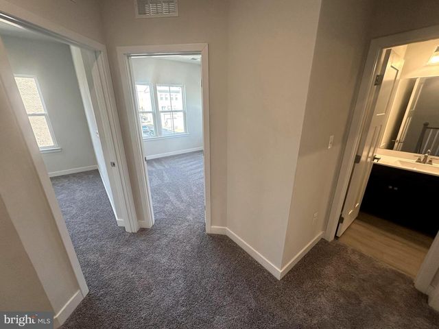 5516 MANOR PARK DR, Upper Marlboro, MD 20772