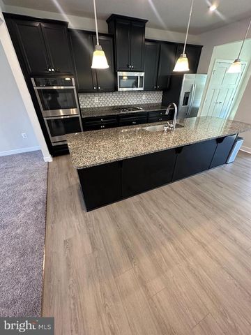 5516 MANOR PARK DR, Upper Marlboro, MD 20772