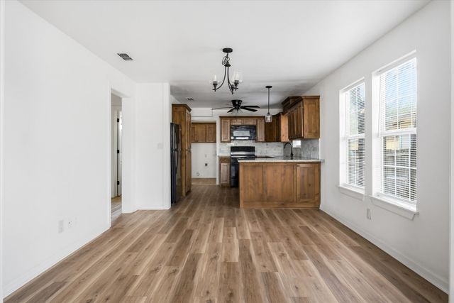 111 W Wolfe Street, Grand Saline, TX 75140