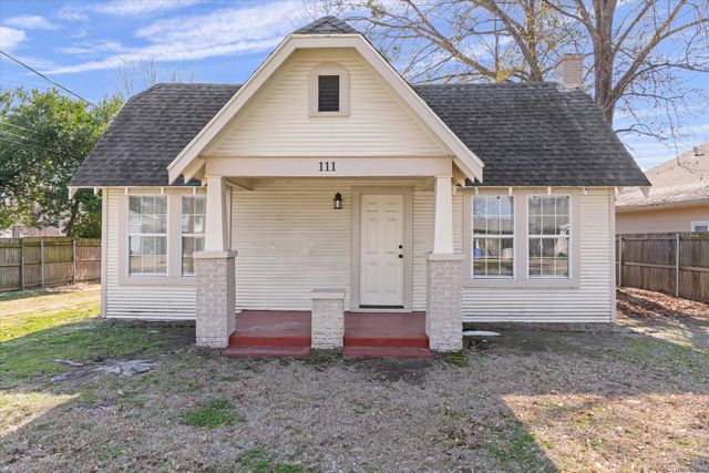 111 W Wolfe Street, Grand Saline, TX 75140