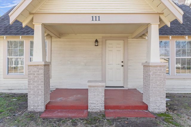 111 W Wolfe Street, Grand Saline, TX 75140