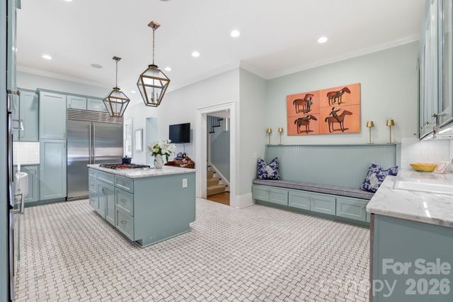 937 Granville Road, Charlotte, NC 28207