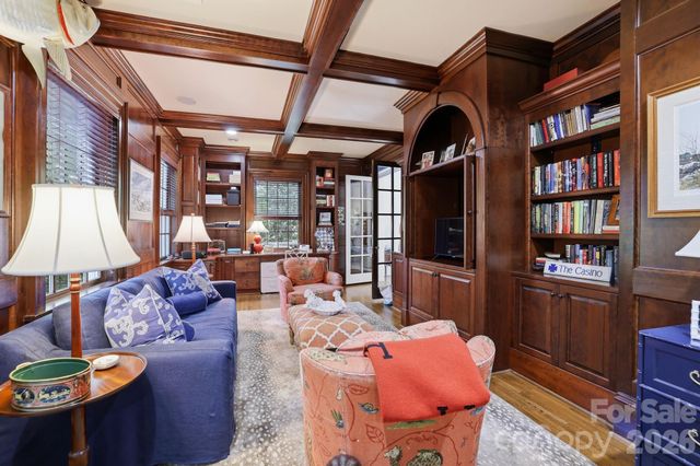 937 Granville Road, Charlotte, NC 28207