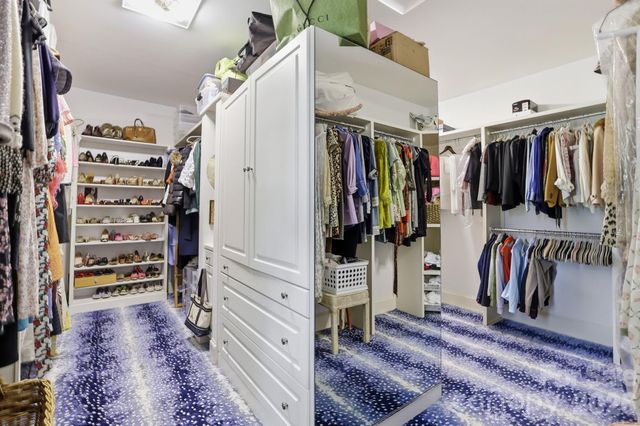 937 Granville Road, Charlotte, NC 28207