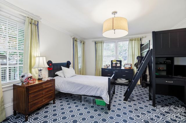 937 Granville Road, Charlotte, NC 28207