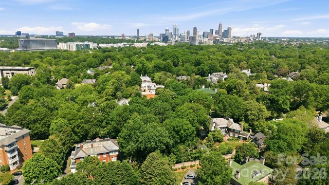 937 Granville Road, Charlotte, NC 28207