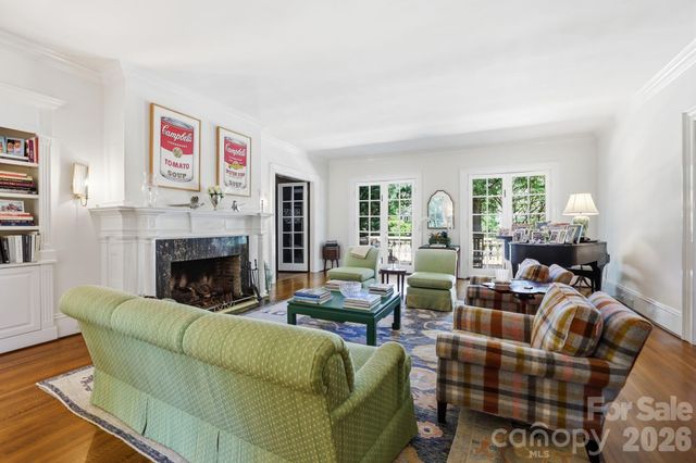 937 Granville Road, Charlotte, NC 28207