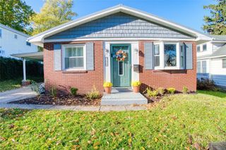 706 OAKMONT Avenue, Erie, PA 16505