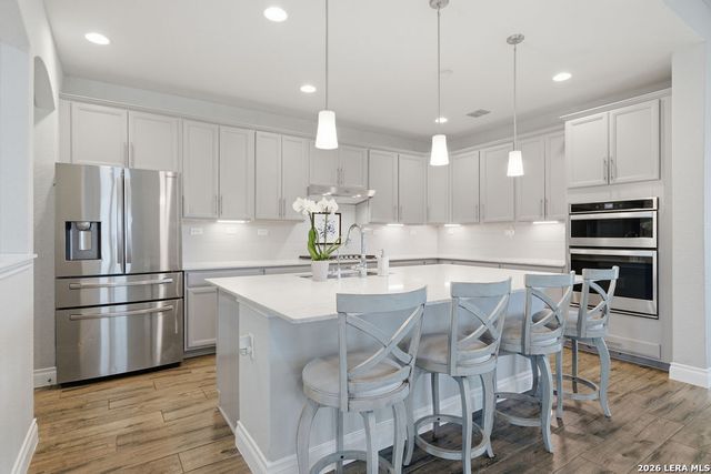 27613 LODGE POLE PNE, Boerne, TX 78015