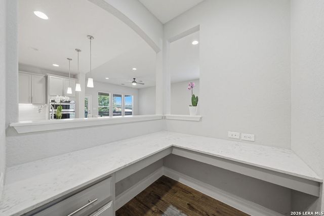27613 LODGE POLE PNE, Boerne, TX 78015