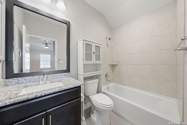 27613 LODGE POLE PNE, Boerne, TX 78015