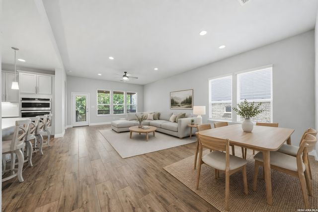27613 LODGE POLE PNE, Boerne, TX 78015