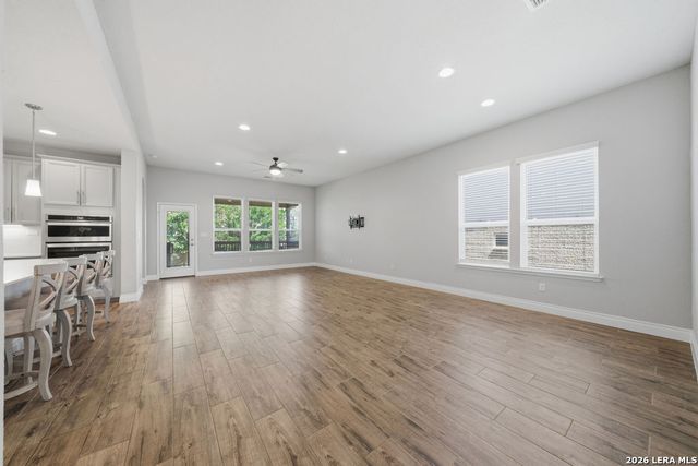 27613 LODGE POLE PNE, Boerne, TX 78015