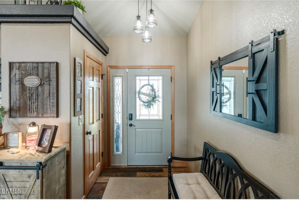 5207 Mellowsun Drive, Bismarck, ND 58503 photo 4