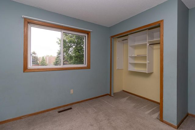 12413 Jay Street NW, Coon Rapids, MN 55448