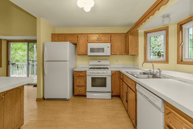 12413 Jay Street NW, Coon Rapids, MN 55448