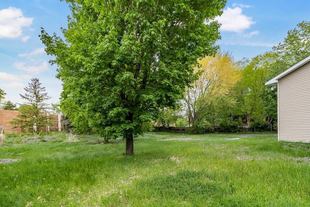 12413 Jay Street NW, Coon Rapids, MN 55448
