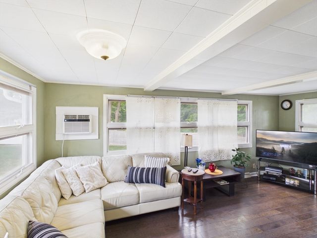 41 Essex Road, Sharon, MA 02067