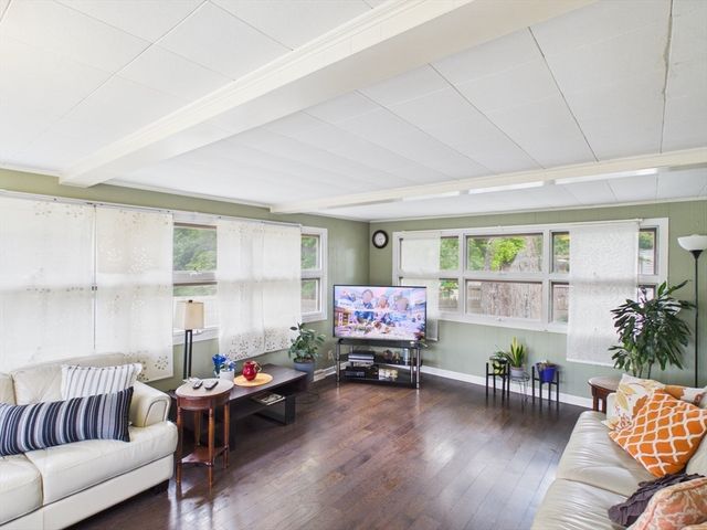 41 Essex Road, Sharon, MA 02067