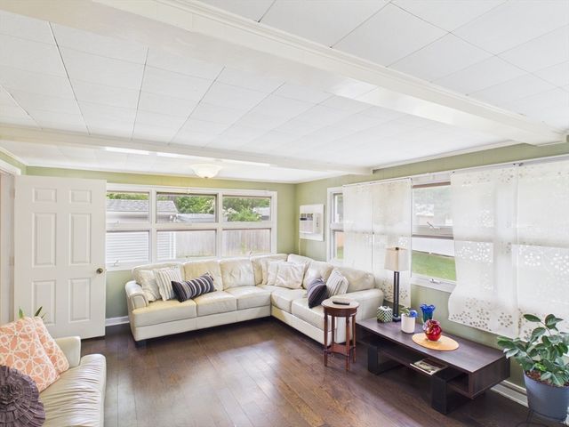 41 Essex Road, Sharon, MA 02067