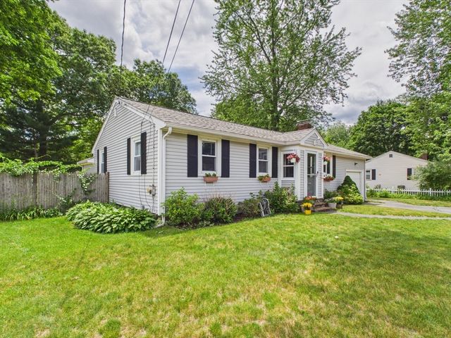 41 Essex Road, Sharon, MA 02067