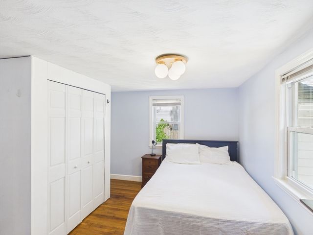 41 Essex Road, Sharon, MA 02067