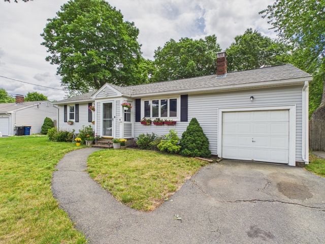 41 Essex Road, Sharon, MA 02067