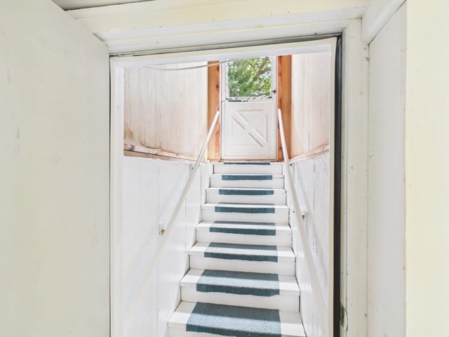 41 Essex Road, Sharon, MA 02067
