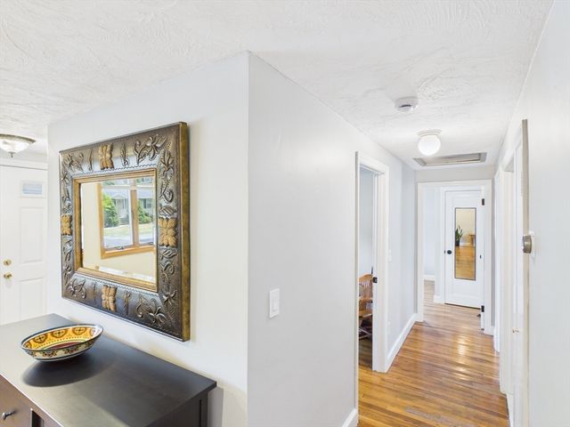 41 Essex Road, Sharon, MA 02067
