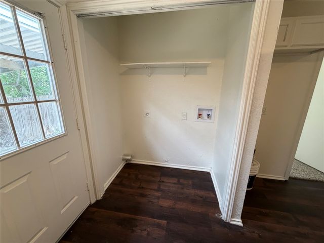 719 Westover Drive, Lancaster, TX 75134