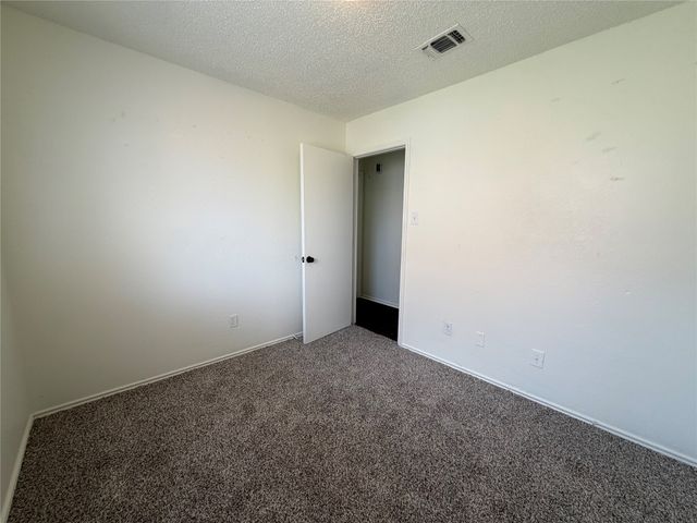 719 Westover Drive, Lancaster, TX 75134