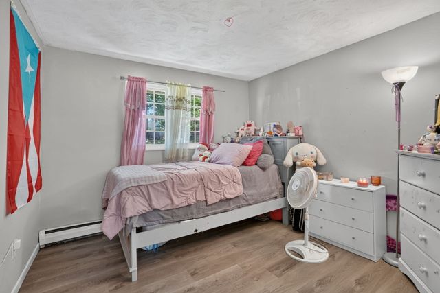 223 Elsie Rd, Brockton, MA 02302