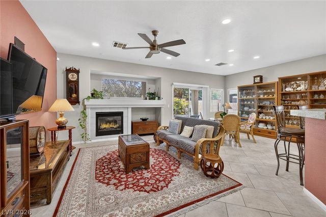 4467 Verdiccio Avenue, Las Vegas, NV 89141