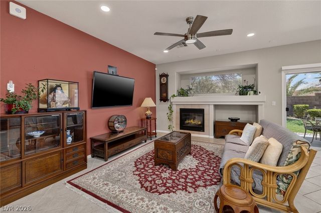 4467 Verdiccio Avenue, Las Vegas, NV 89141