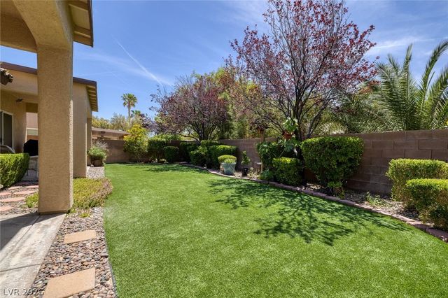 4467 Verdiccio Avenue, Las Vegas, NV 89141
