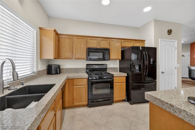 4467 Verdiccio Avenue, Las Vegas, NV 89141