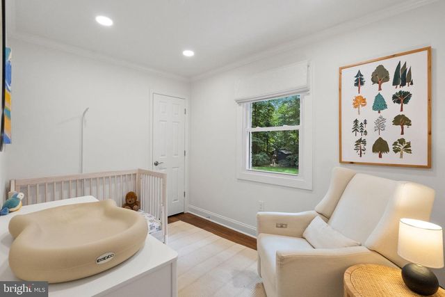 9221 WEANT DR, Great Falls, VA 22066