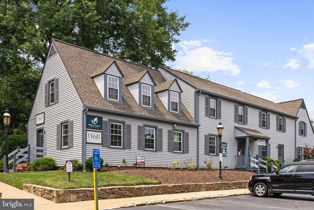 9221 WEANT DR, Great Falls, VA 22066