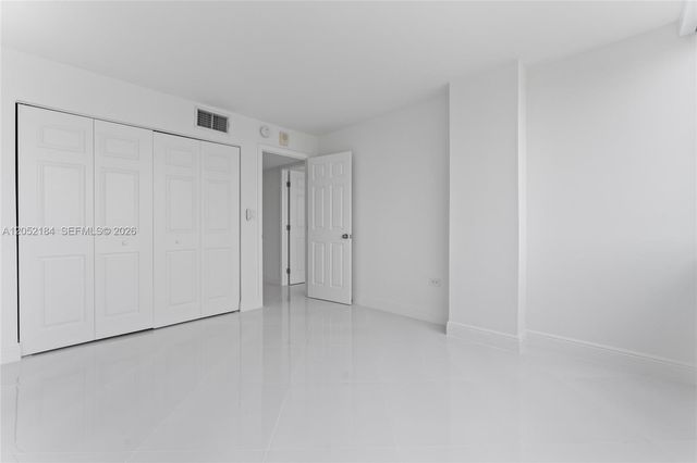 7135 Collins Avenue 1535, Miami Beach, FL 33141