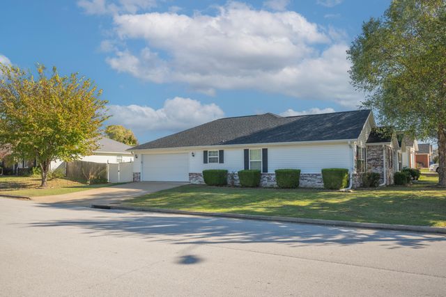 1936 Verdant Avenue, Neosho, MO 64850