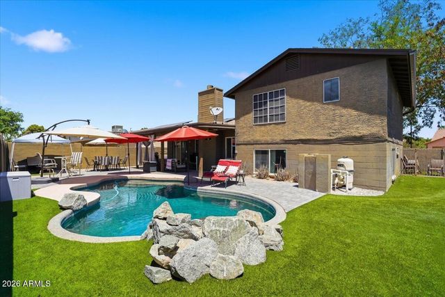 755 E PALOMINO Drive, Gilbert, AZ 85296