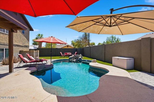 755 E PALOMINO Drive, Gilbert, AZ 85296