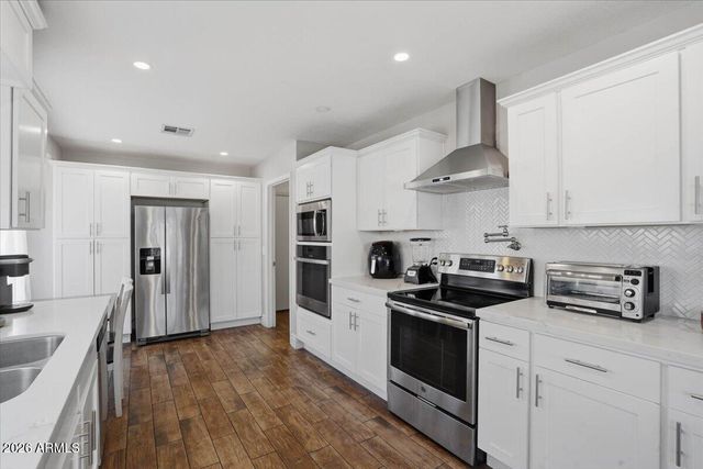 755 E PALOMINO Drive, Gilbert, AZ 85296