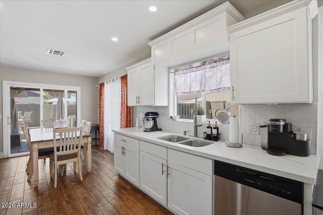 755 E PALOMINO Drive, Gilbert, AZ 85296